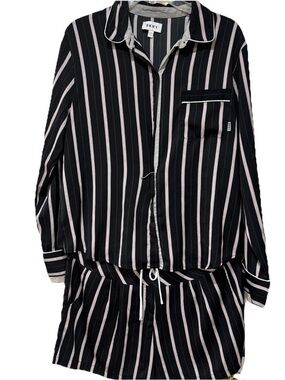 DKNY Women’s Pajama Set Medium Navy Pinstripe Button Up Top Shorts Sleepwear